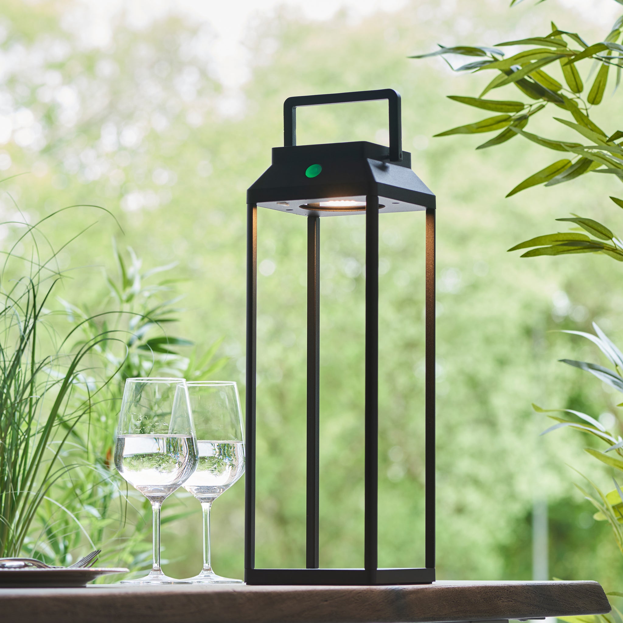 Literna Outdoor Table Lamp Large
