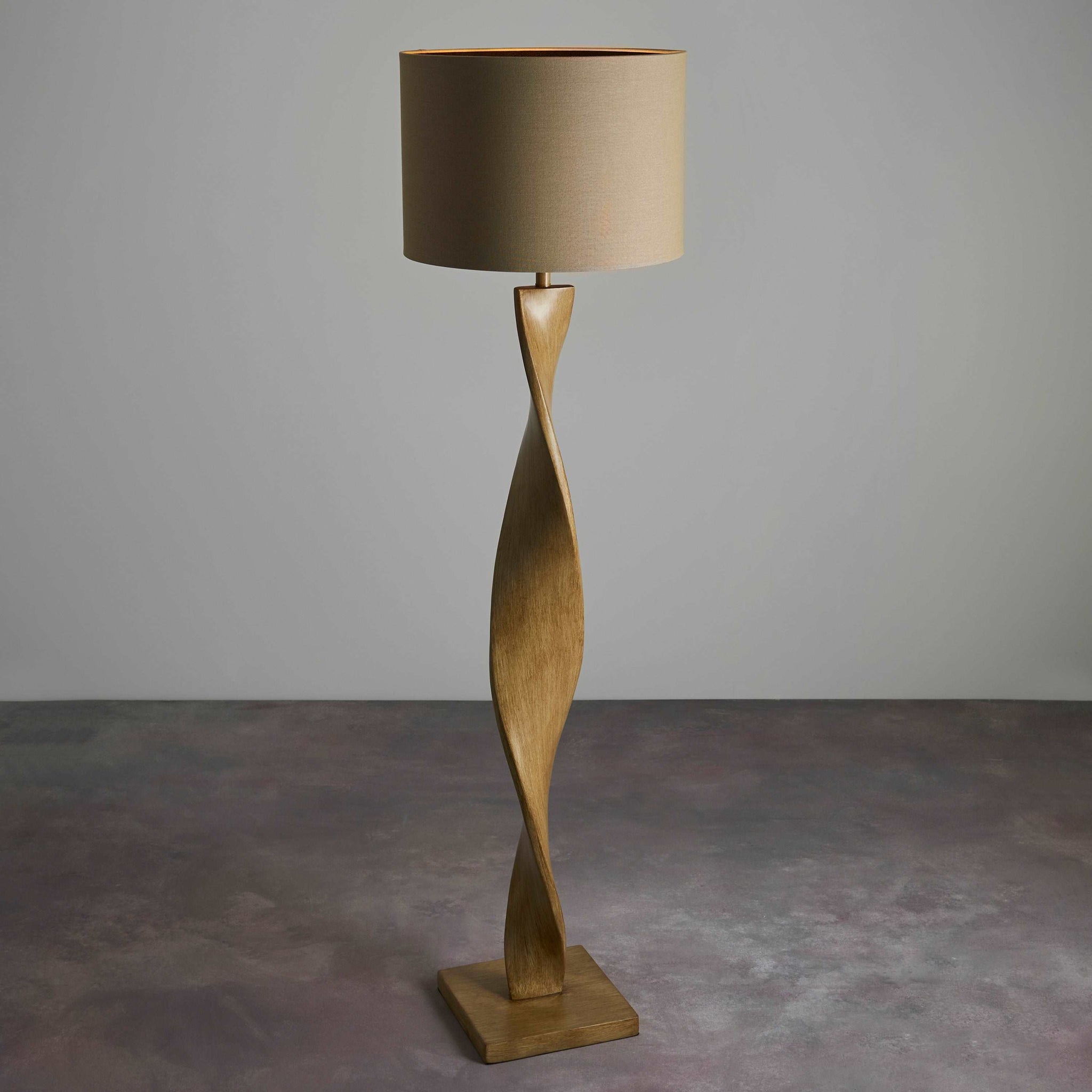 Alba Floor Lamp
