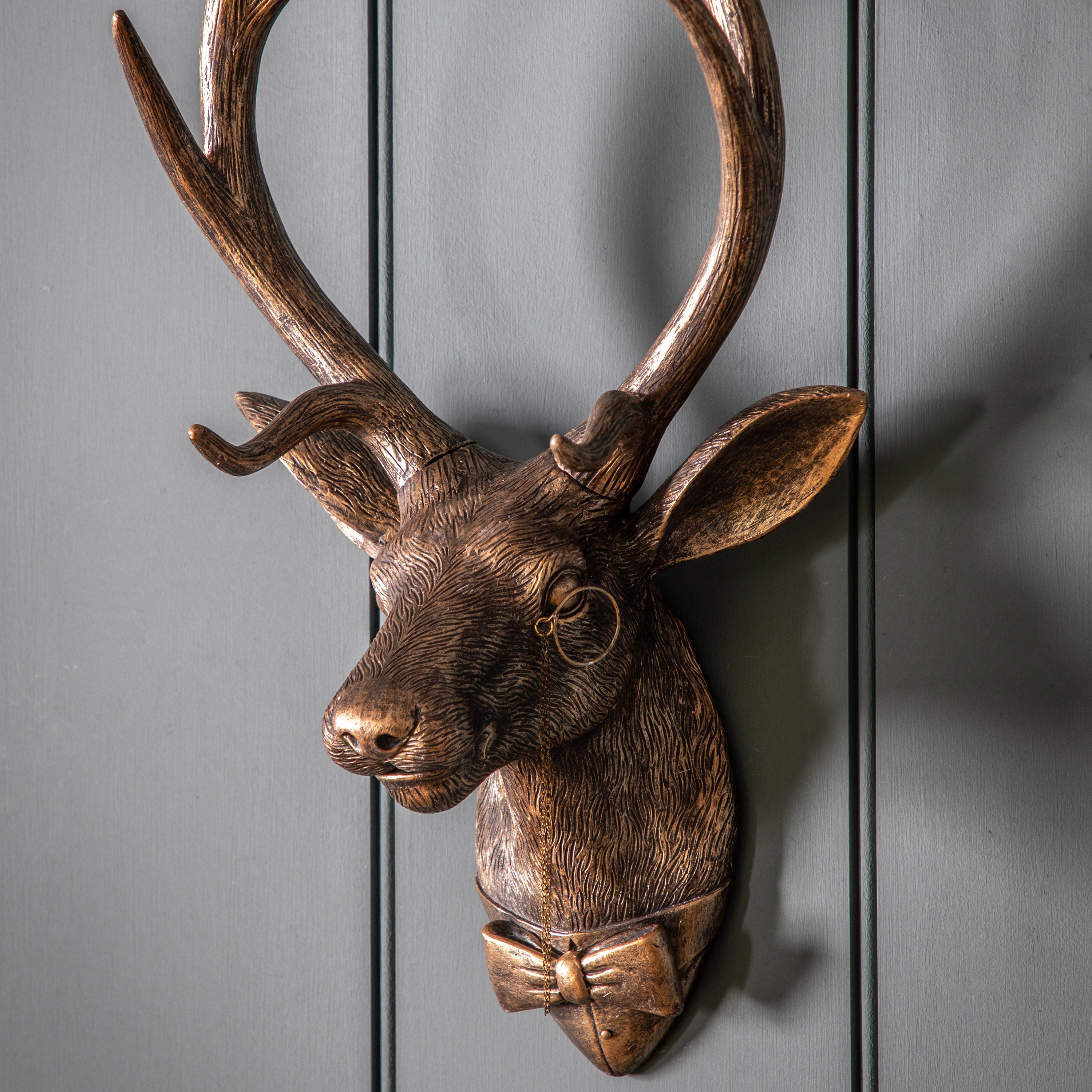 Lord Cameron Stag Wall Decor Bronze