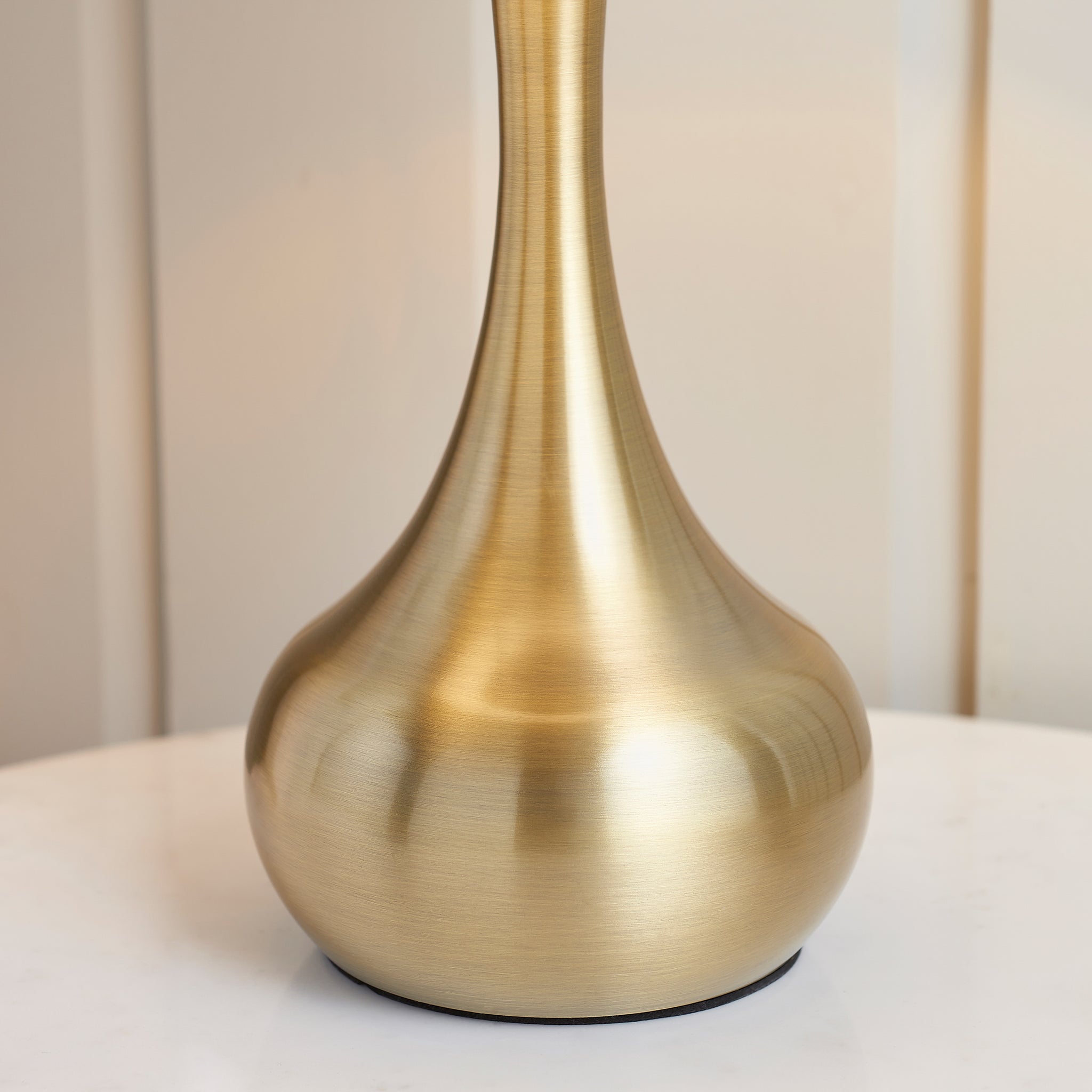 Pika Table Lamp Brass & Taupe