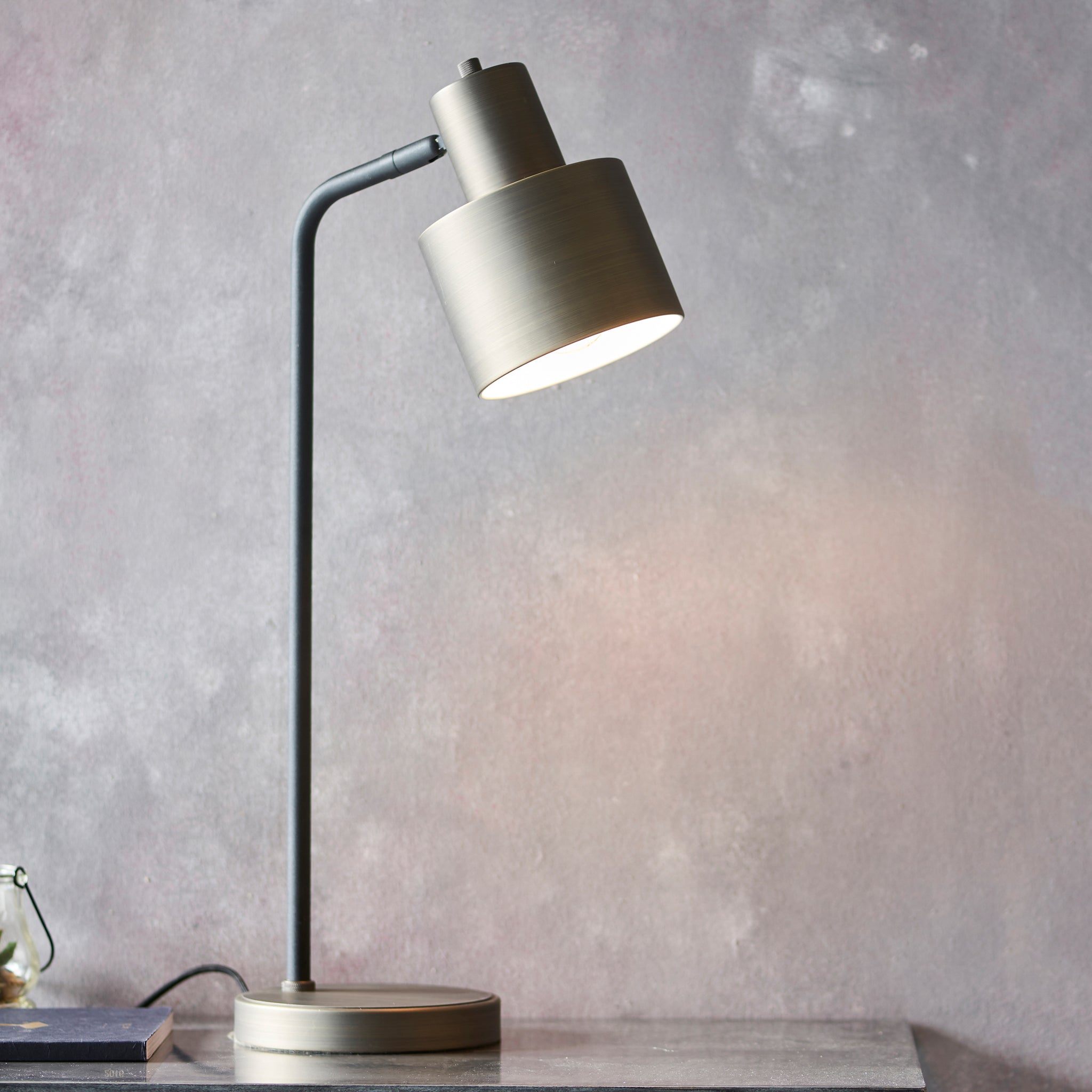 Mayweather Table Lamp Dark Bronze/Black
