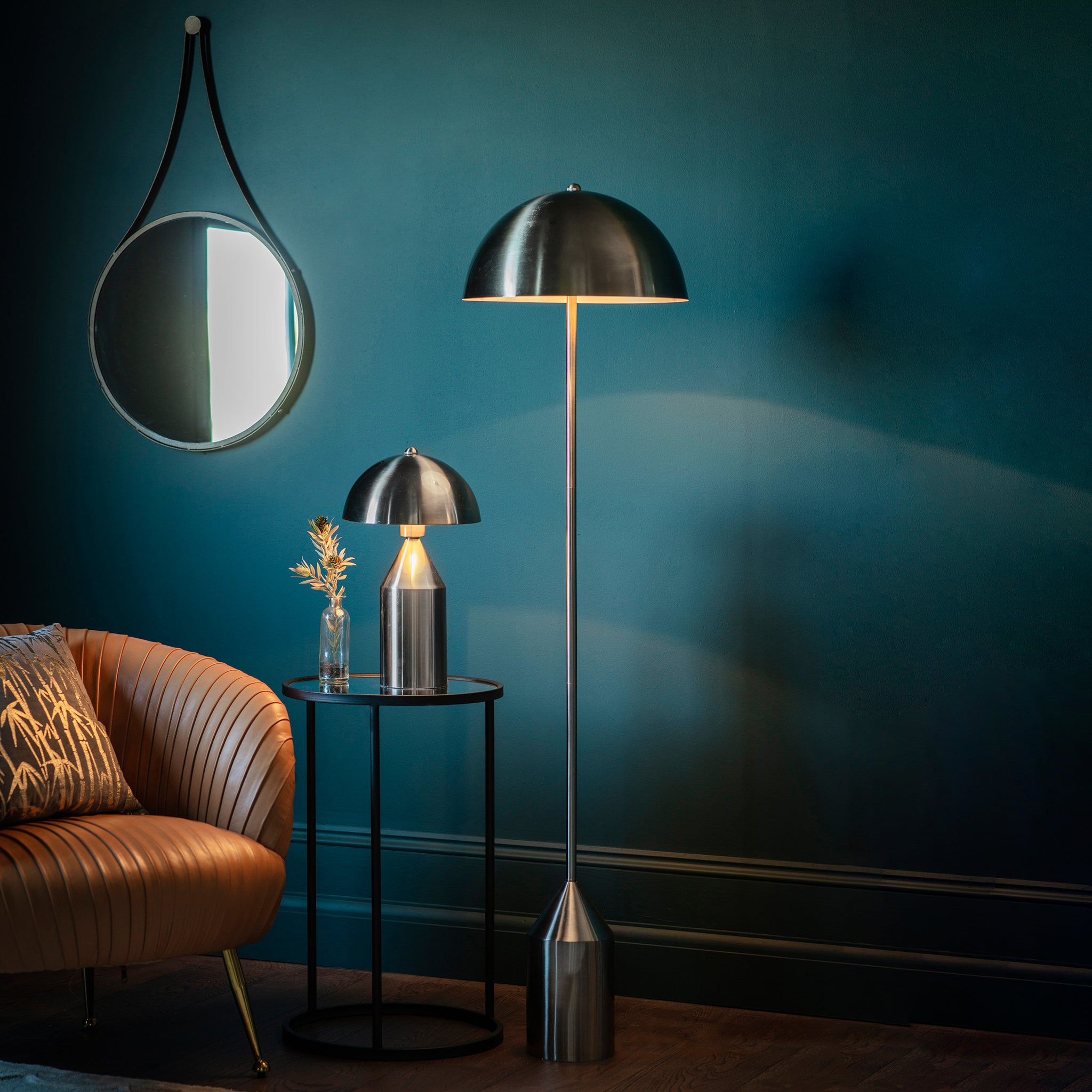 Ovum Floor Lamp Nickel