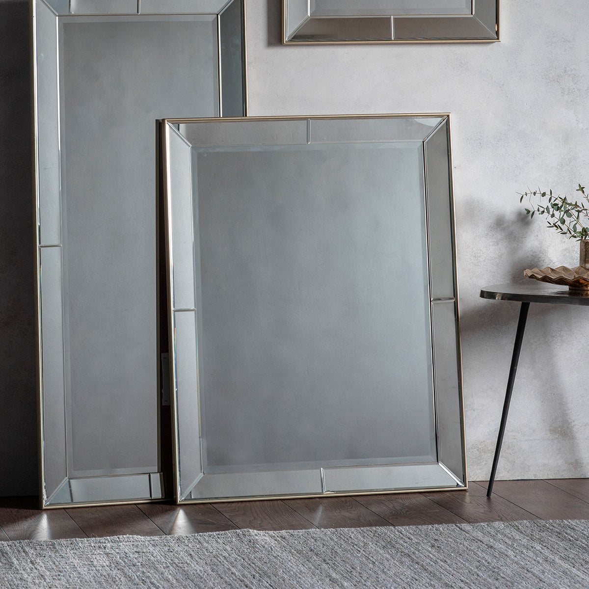 Kadra Mirror 80 x 101 cm