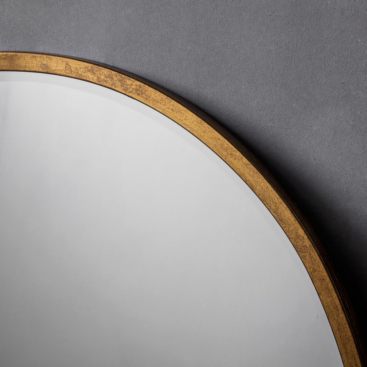 Higgs Round Mirror Antique Gold 80 x 80 cm