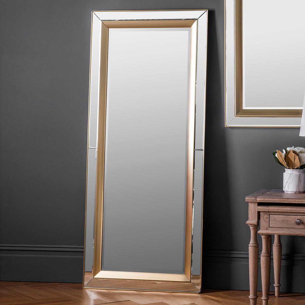 Ghost Leaner Mirror