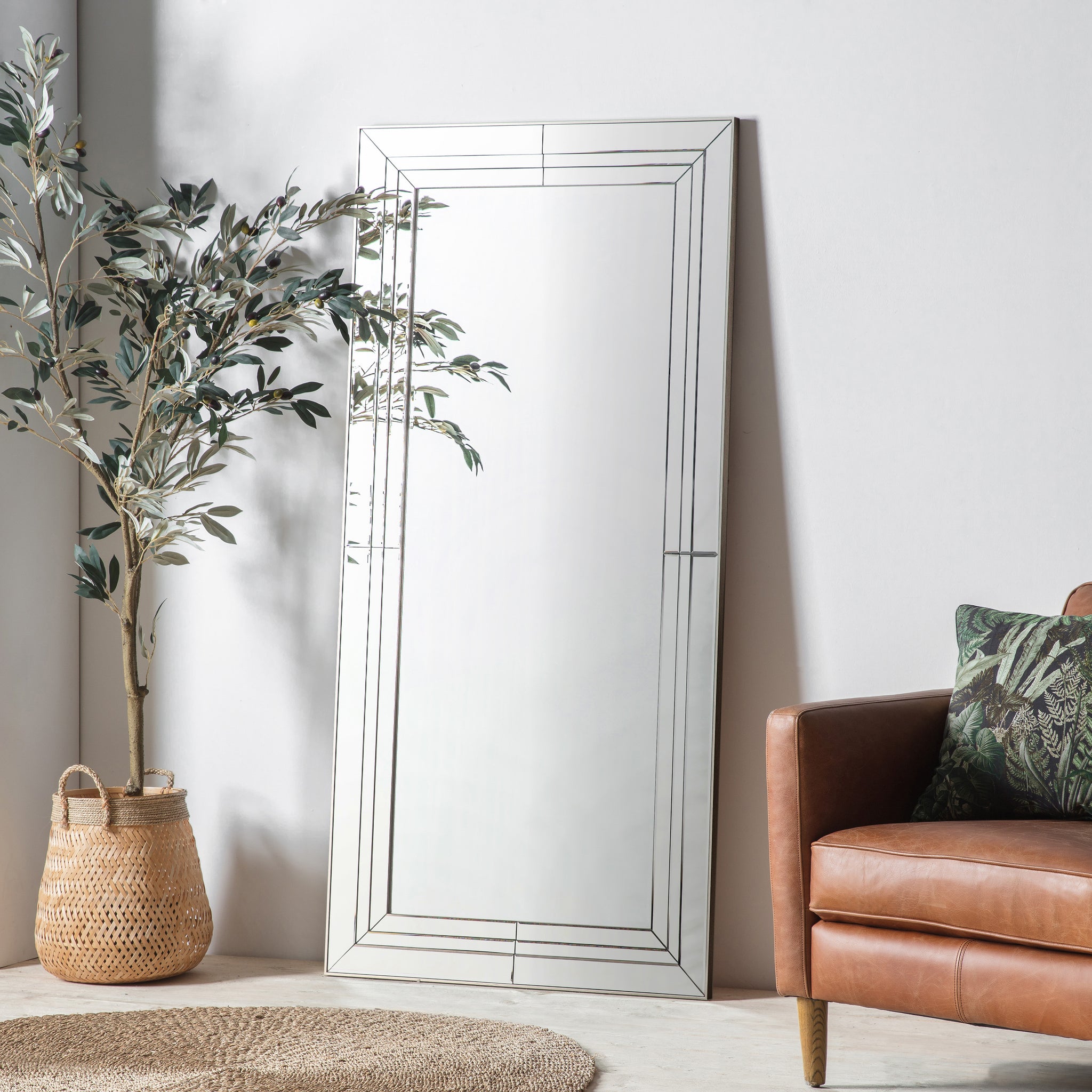 Knapps Leaner Mirror