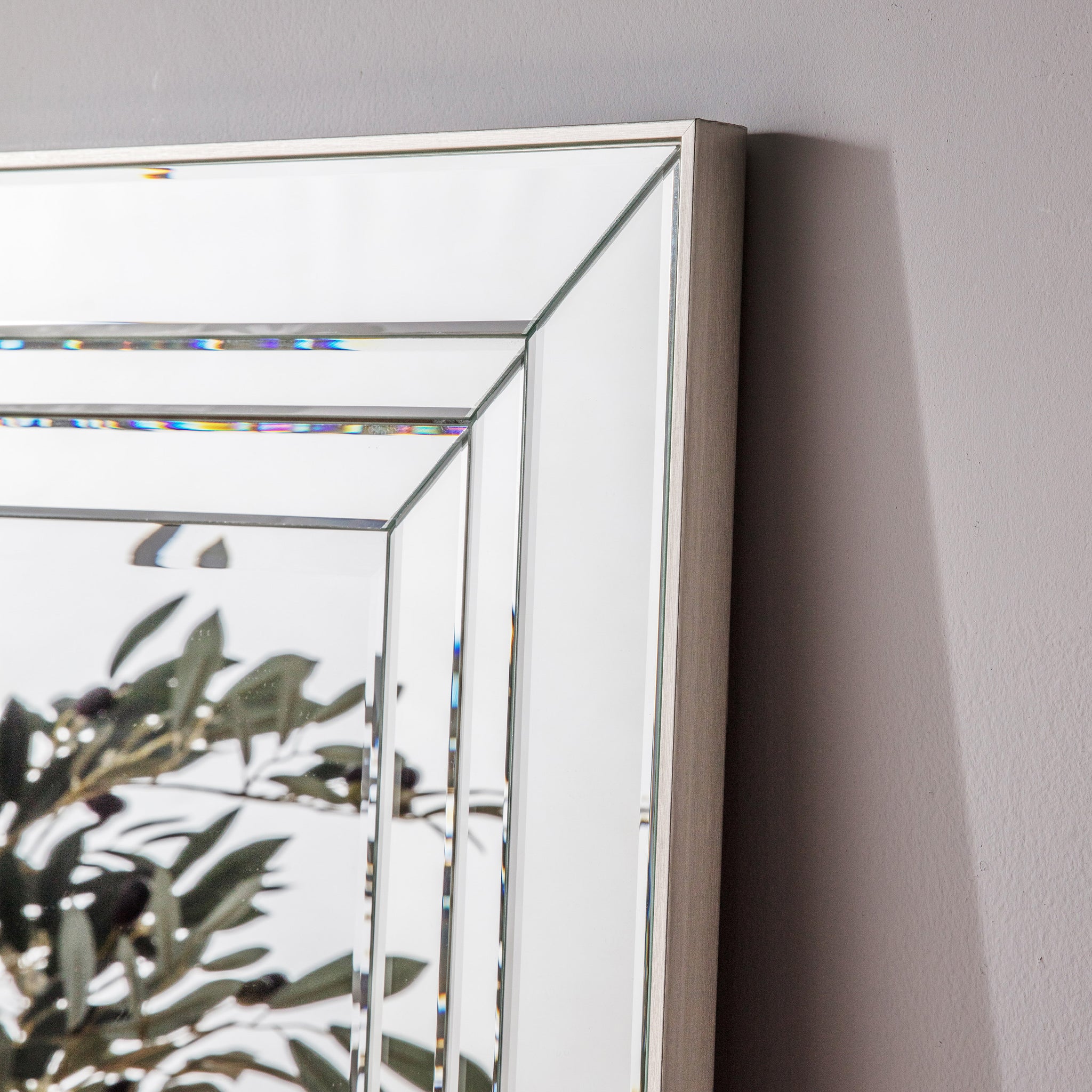 Knapps Leaner Mirror