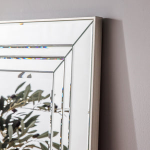 Knapps Leaner Mirror