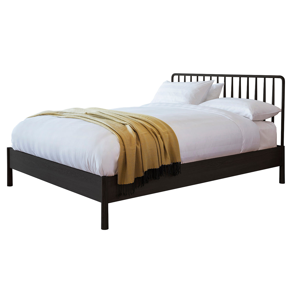 Coombe 4'6" Spindle Bed Black