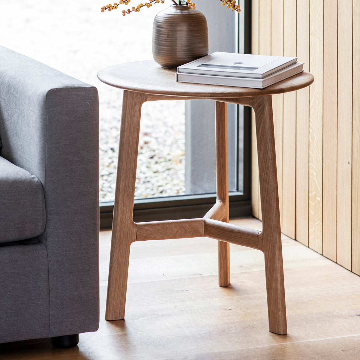Madri Round Side Table