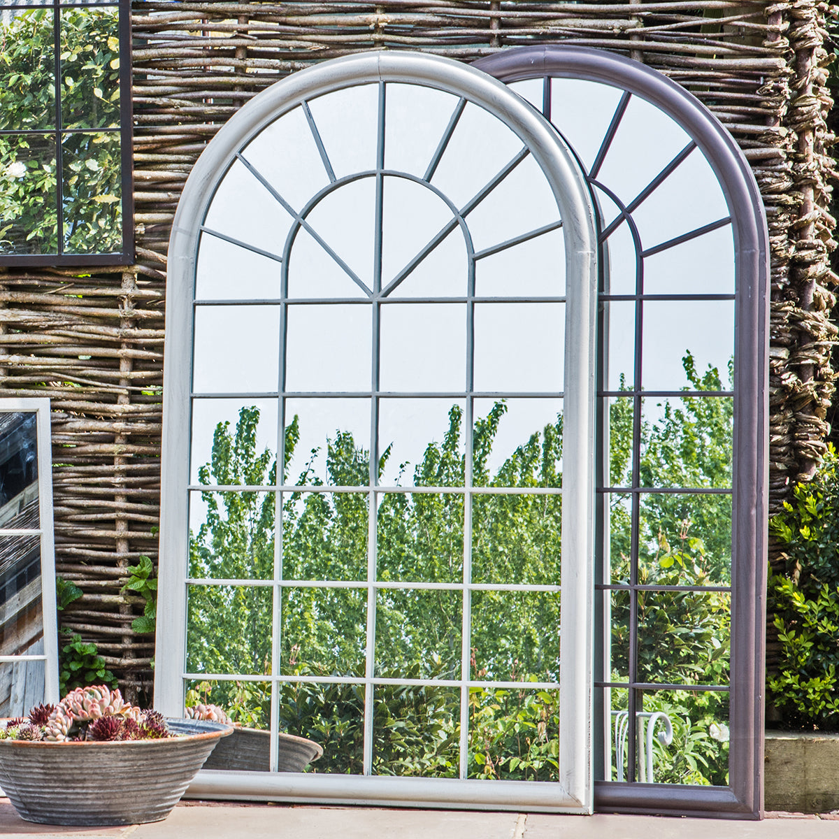 Orlando Outdoor Mirror Gatehouse