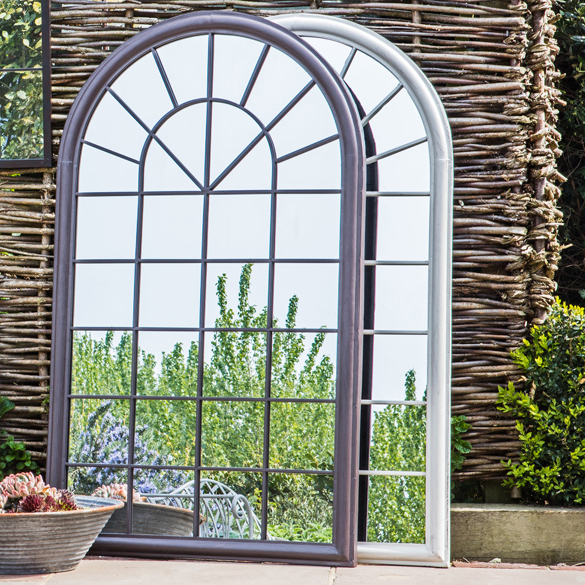 Orlando Outdoor Mirror Gatehouse