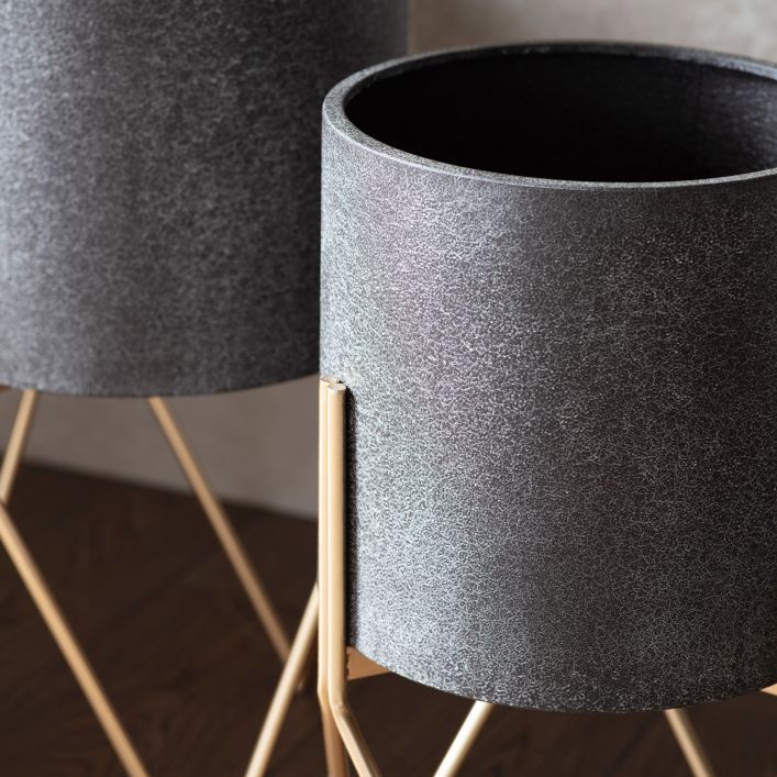 Haven Metal Planter