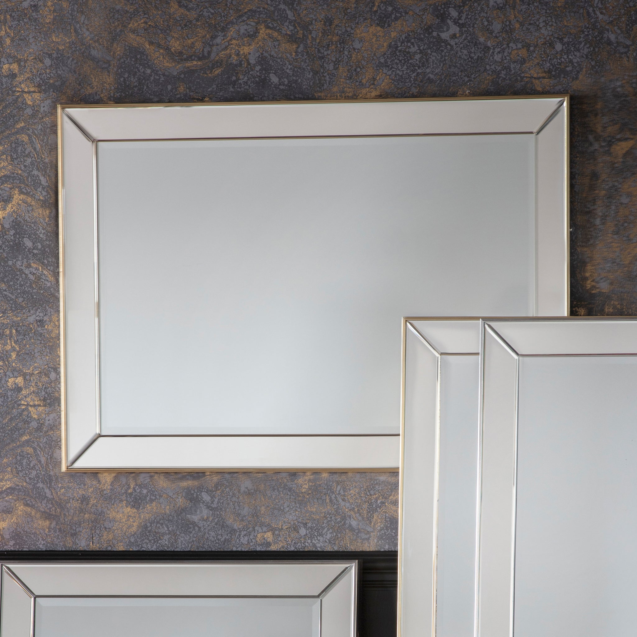 Peruth Rectangle Mirror Gold