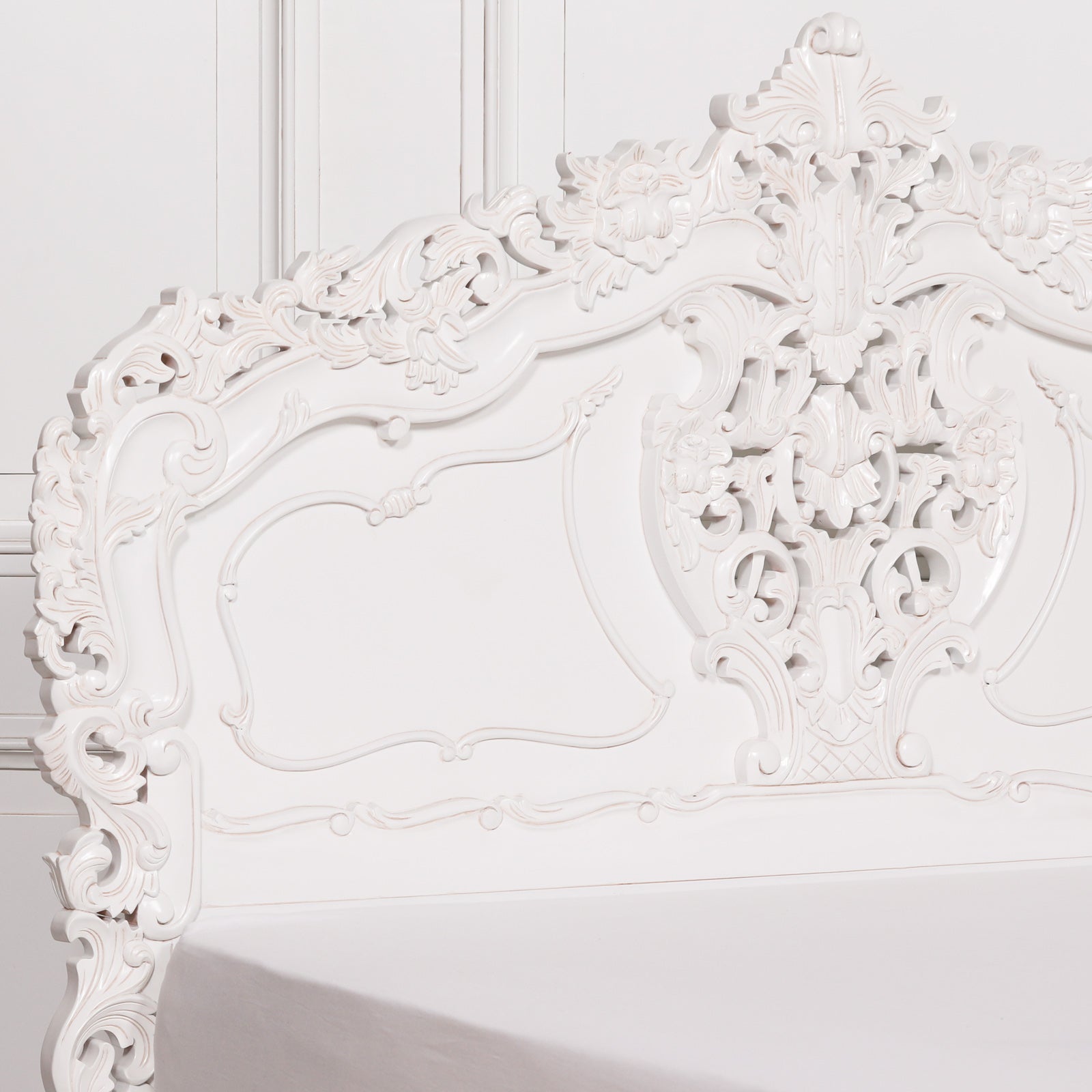 Rococo 4ft6 Double Size Carved Bed