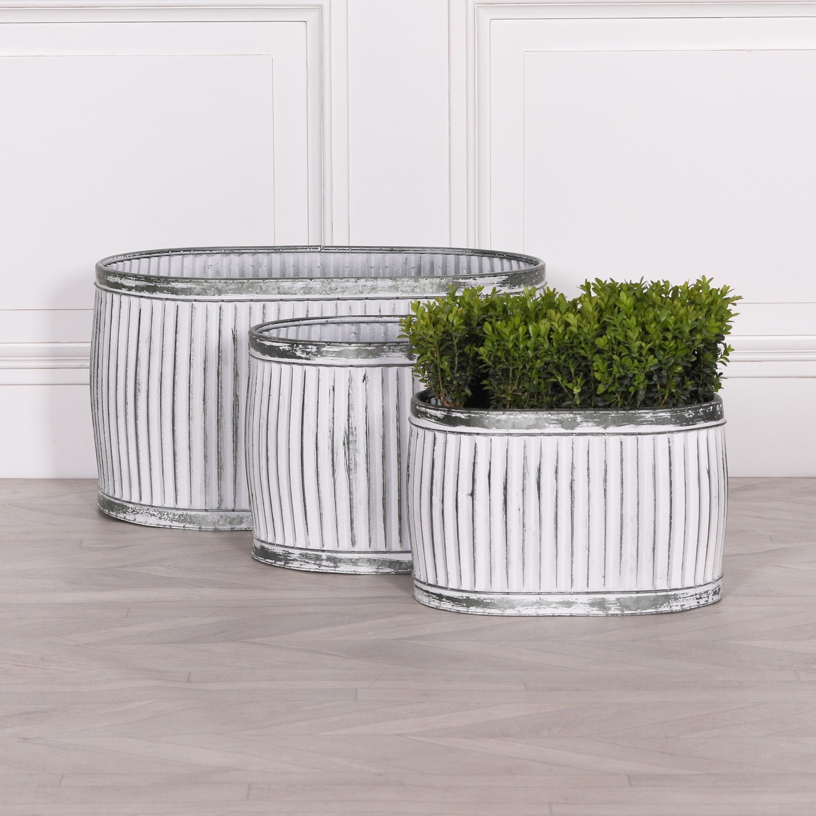 Dolly Tub Oval Metal Planter - Small